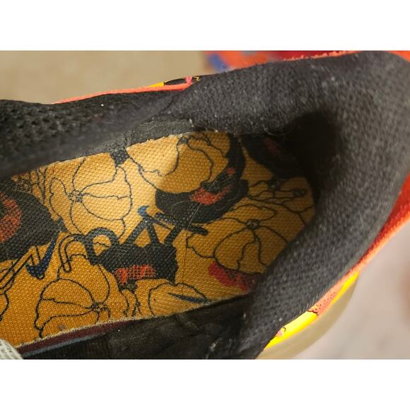 Nike Air Max 270 SE Floral Running Sneaker Shoes Black Yellow Orange Women’s 7 - Picture 9 of 15